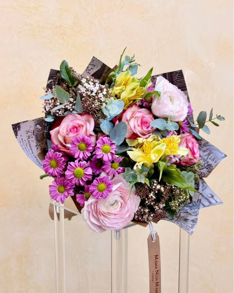 Bouquet di fiori per la Festa della Mamma - M'ama Non M'ama L'Aquila