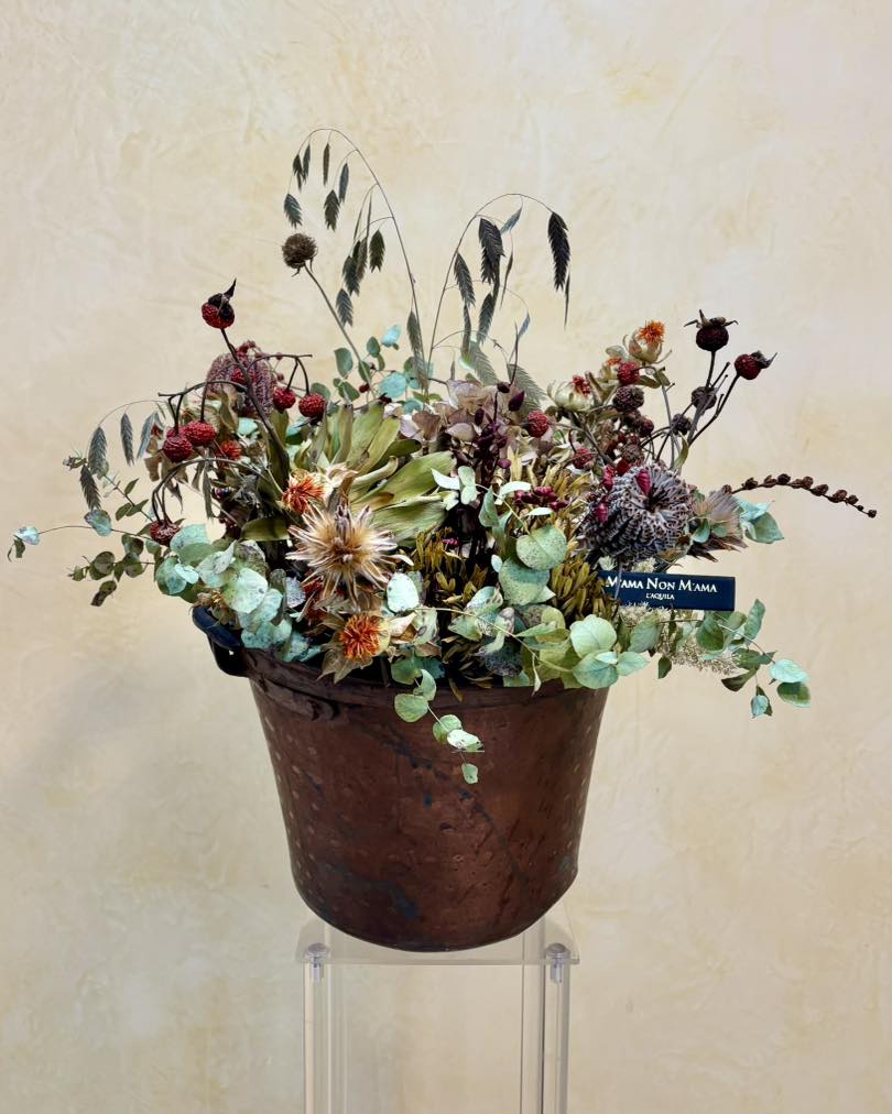 La cottora aquilana con i fiori di M'Ama Non M'Ama