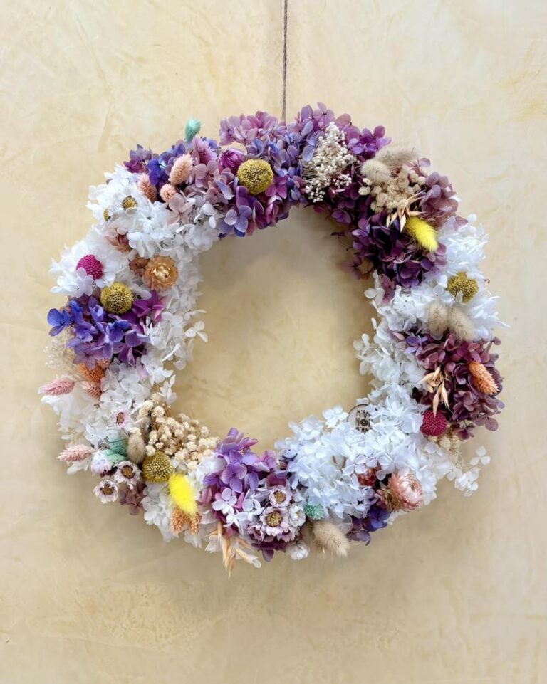 La ghirlanda di fiori stabilizzati di M'Ama Non M'Ama